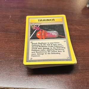 50 Pokémon Card lot